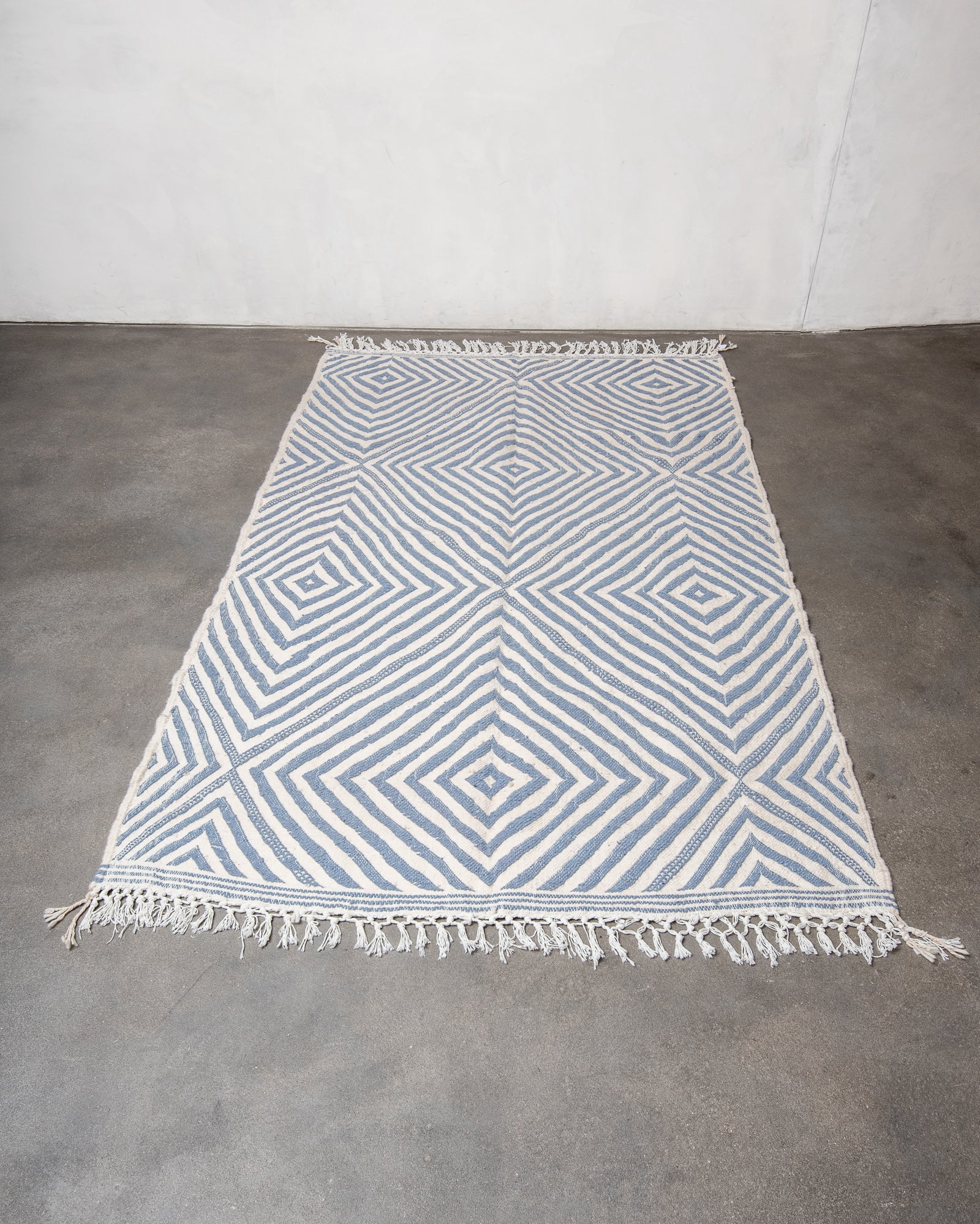 Modern, designer, handcrafted Berber rug from Morocco. Kelim carpet with beautiful designs and robust flat weave. 100% wool.